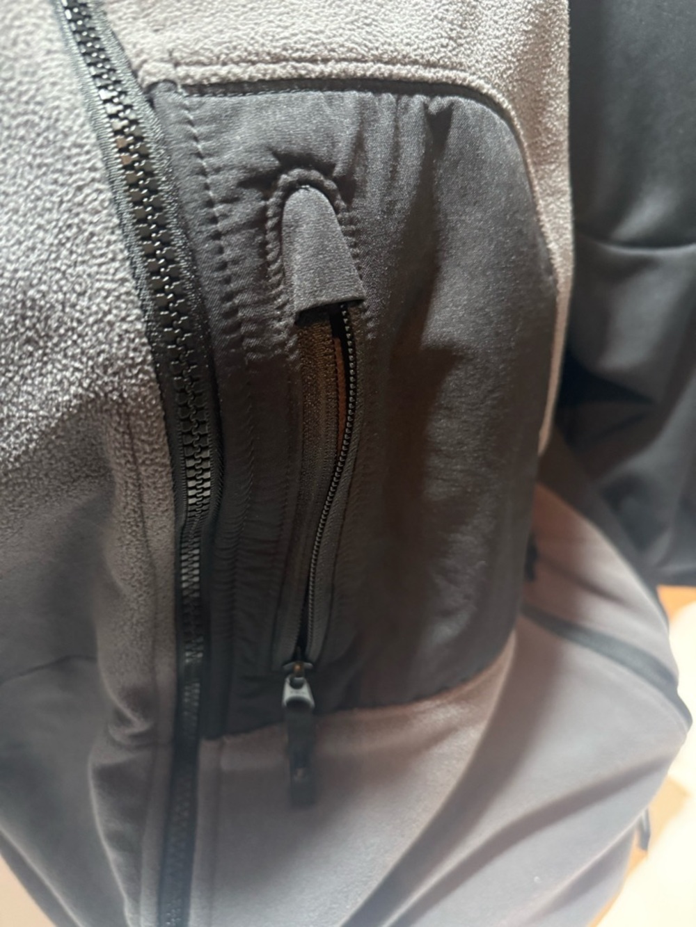 Columbia Titanium Full-Zip Fleece Jacket Grey \ Black Small - Picture 5 of 7